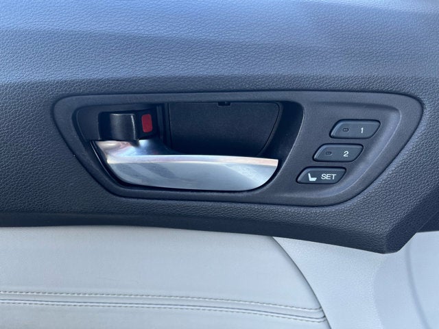 2015 Acura TLX 4dr Sdn FWD