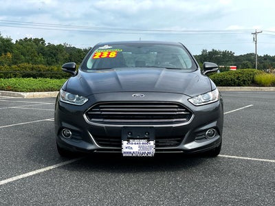 2016 Ford Fusion SE