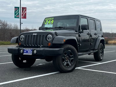 2010 Jeep Wrangler Unlimited 4WD 4dr Sahara