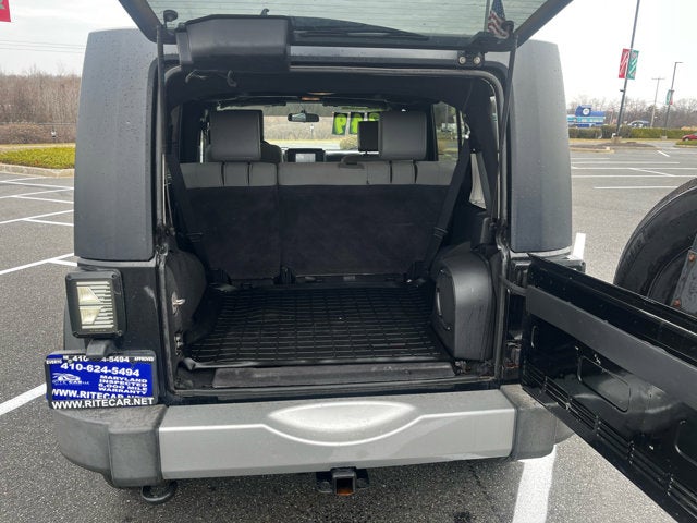 2010 Jeep Wrangler Unlimited 4WD 4dr Sahara