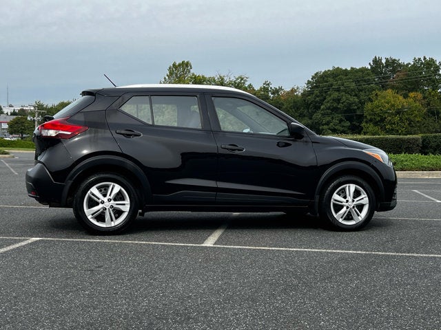 2019 Nissan Kicks S