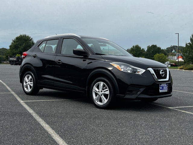 2019 Nissan Kicks S