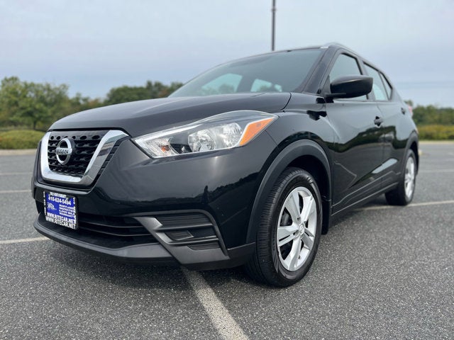 2019 Nissan Kicks S